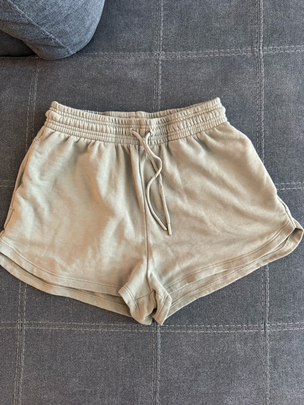 H&M Women’s Mid Rise Shorts